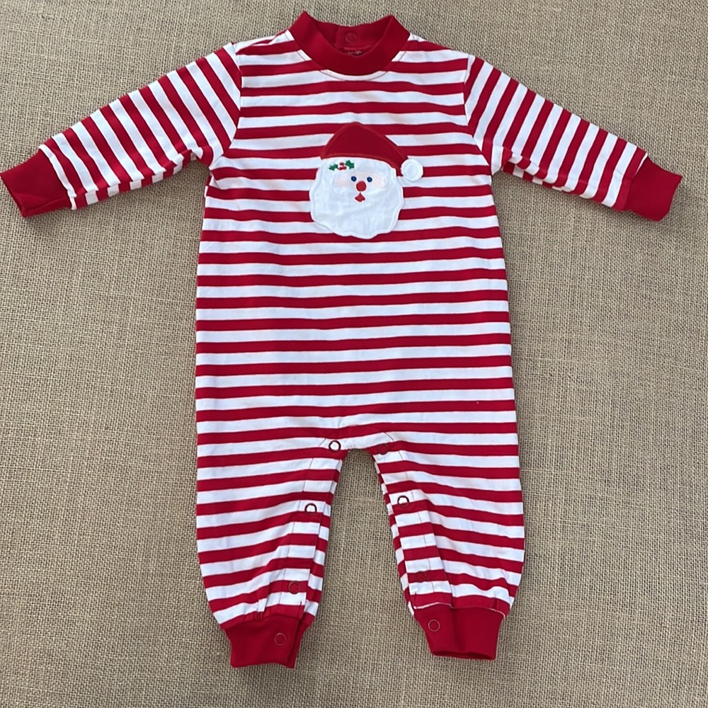 EUC Bailey Boys striped Santa applique romper size 6 months